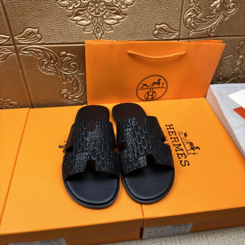 H**mes slippers